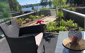 Lake view Helmi